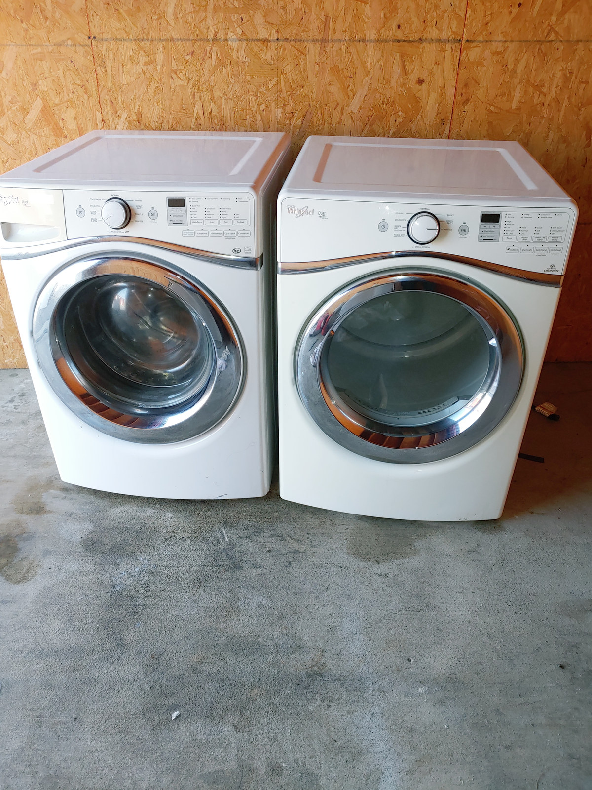 Real Whirlpool Duet washer and dryer set provided for Huntington Beach pickup service