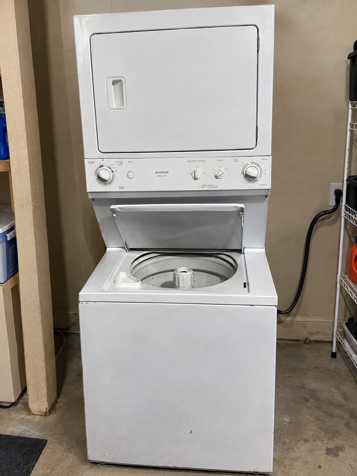 Real full-resolution washer and dryer set from our appliance work for San Clemente pickup