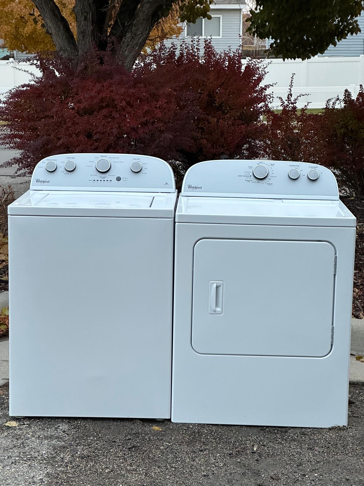 Real full-resolution washer and dryer set from our appliance work for Lake Forest pickup