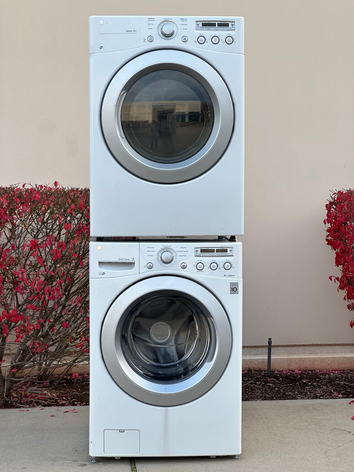 Real washer and dryer set for High Desert